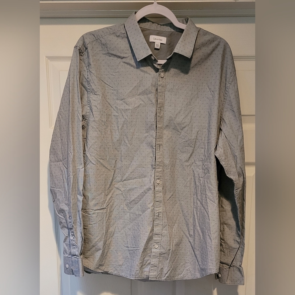$60 Men's Calvin Klein Gray Checkered Pattern Casual Button Down Long Sleeve XL